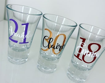 Personalised Birthday Shot Glass – Custom Age & Name Keepsake Gift | Milestone Party Favour for 18th, 21st, 30th, 40th+