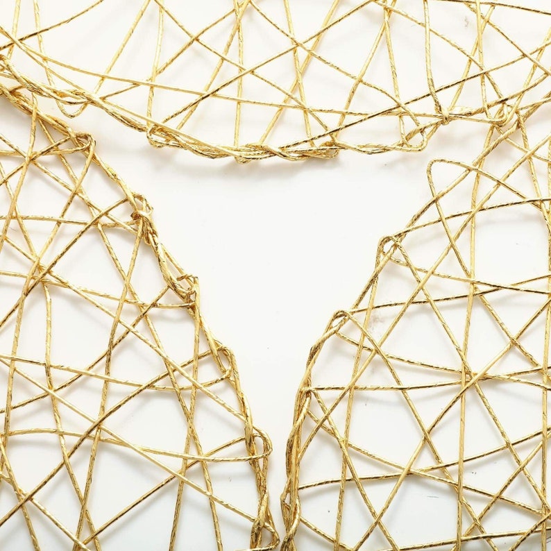 6 Pcs 15 in Wide Gold Round Metallic String Placemats Etsy