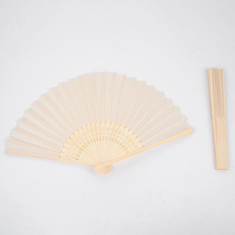 5 Ivory Silk Folding Hand Fans Wedding Favor Etsy