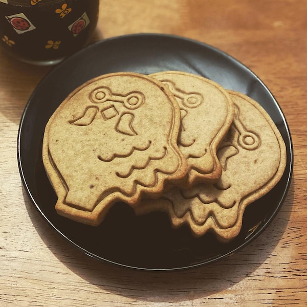 Animal Crossing Brewster Roost Sablé Cookie Cutter With Stamp Food Safe Bioplastic