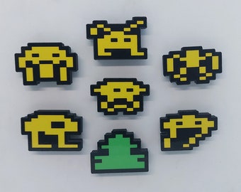Space Invaders Atari 2600 Retro Gaming Magnets (6 Alien Invaders and Laser Cannon)