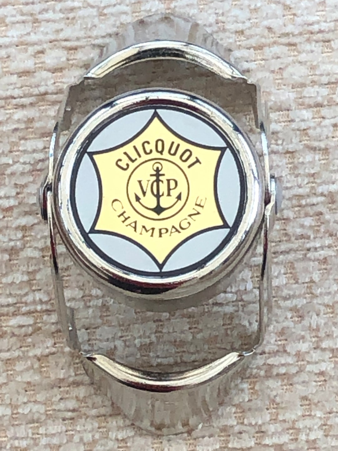 rare-vintage-veuve-clicquot-champagne-bottle-stopper-bouchon-fizz-saver