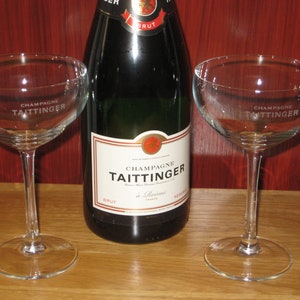 2 x Taittinger Champagne Coupe Glasses, Retro Style, Fabulous Quality