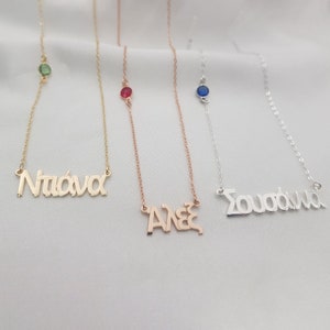 Collar con nombre griego y piedra de nacimiento • Joyería personalizada con fuente griega • Cualquier nombre o palabra griega • Joyería griega • Regalo de mitología del alfabeto griego