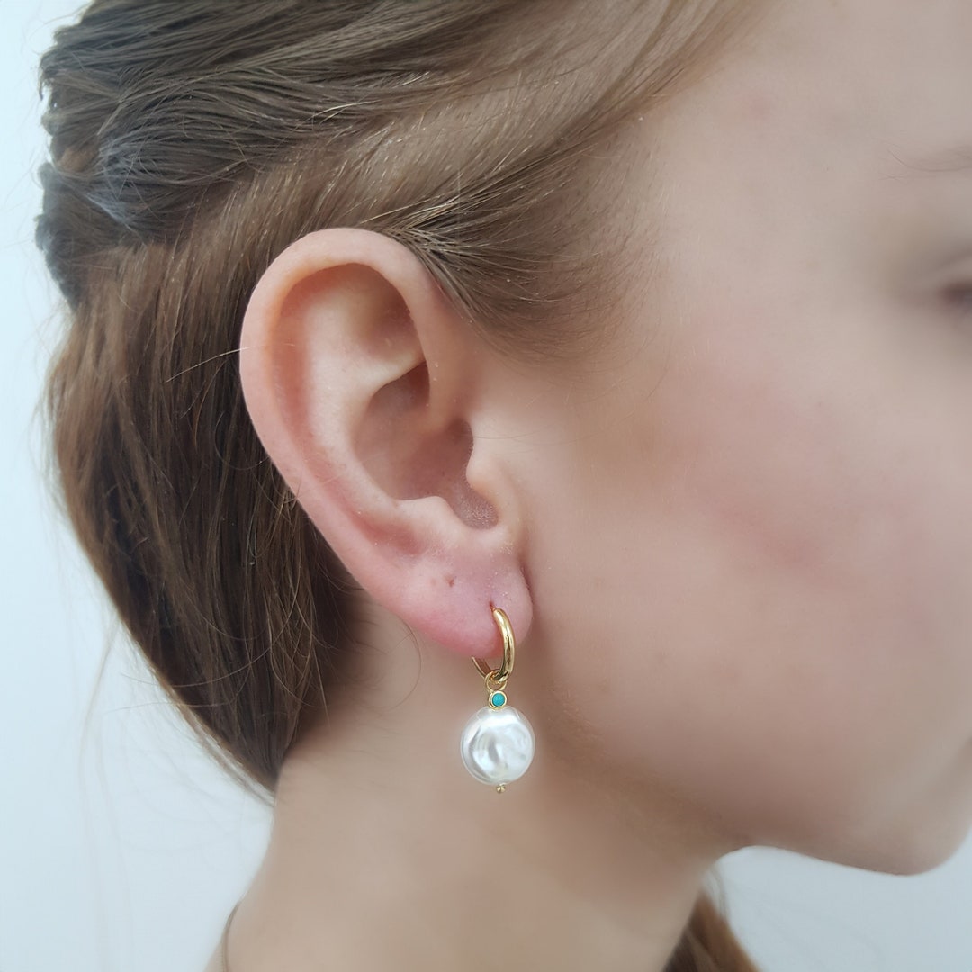 ☆TATIANA☆ Dangle Petite Pearl RingCR0509 Dangling Mini Teardrop Pearl Earrings – Written by Forest