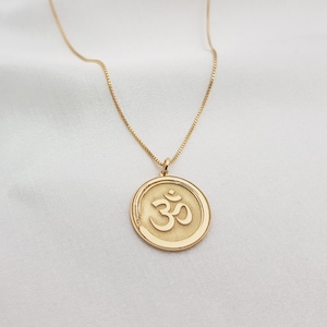 Om Necklace • Enso Necklace • Om Necklace Dainty • Zen Necklace • Aum Necklace • Gold Om Pendant • Ohm Necklace • Om Jewelry • Yoga Jewelry