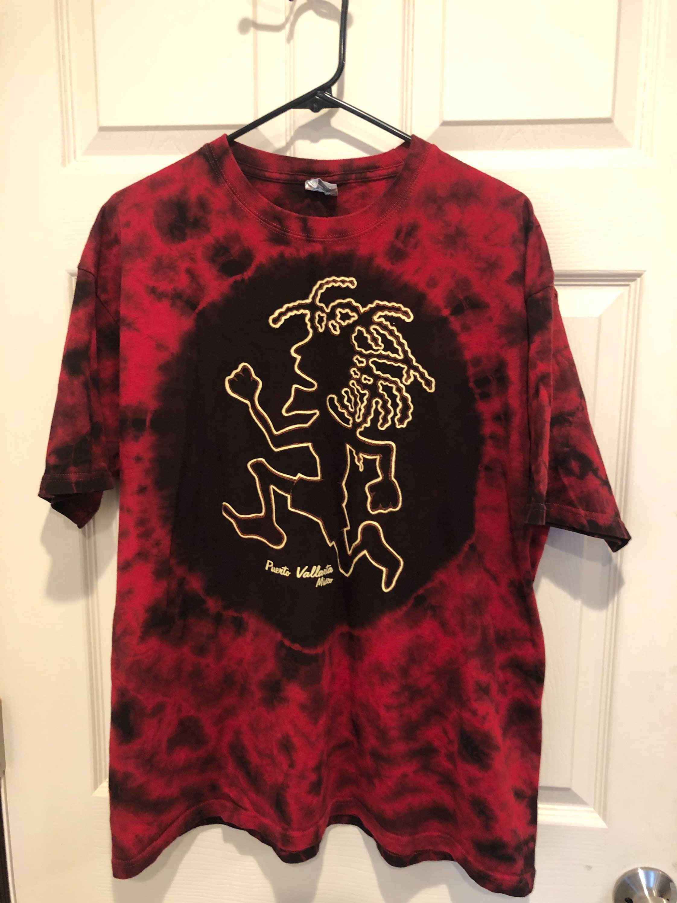 Puerto Vallarta Mexico Runner Reggae Mens Yazbek Graphic T-shirt