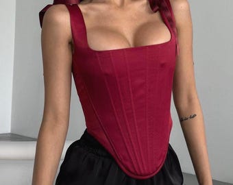 Bordo Satin Corset Top: Modern burgundy oberbust Boned Stays