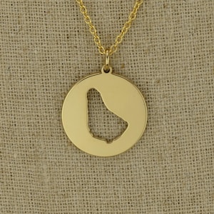 Collar de Barbados de alta calidad • Regalo • Colgante de plata de ley con el mapa del país de Barbados