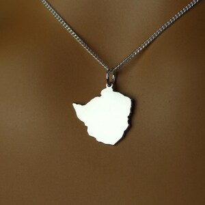 Hoogwaardige ketting van Zimbabwe • Cadeau • Sterlingzilveren hanger met landkaart van Zimbabwe