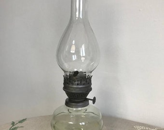 Vintage Petroleum Öllampe Glas, antike Sturmlampe, rustikale Bauernhaus Beleuchtung, Cottagecore Dekor, Klarglaslaterne