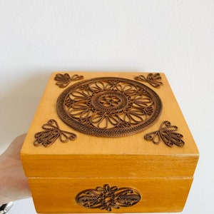 Vintage Wooden Trinket Box – Handcrafted Carved Jewelry Box – 1970s Folk Art Keepsake from Ukraine