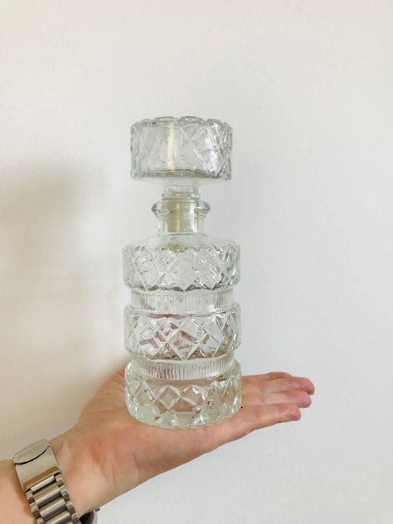 Chic Vintage Glass Perfume Bottle with Elegant De… - image 1