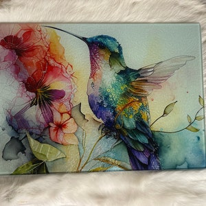 Hummingbird glass cutting board, countertop kitchen charcuterie board, Hummingbird kitchen decor for her, Mothers day gift, ready to ship