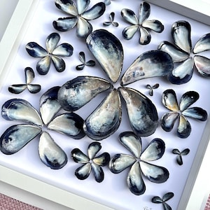 Large Mussel flower picture. Unique Mom gift, friend gift, sister gift, Sea glass lover gift