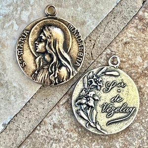 St Mary Magdalene Medal ~ Hand Cast ~ St Mary Magdalene Pendant ~ Penitent Saint