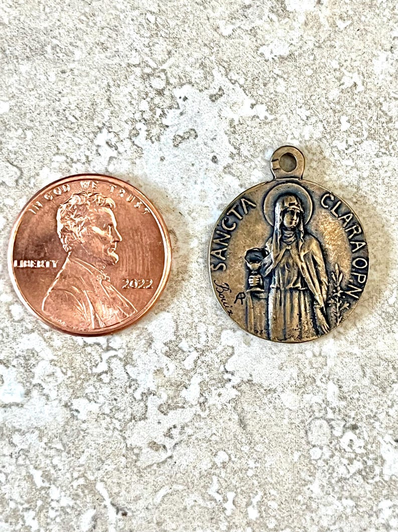 St Clare of Assisi Medal Pendant ~ Hand Cast ~ Poor Clares - Etsy