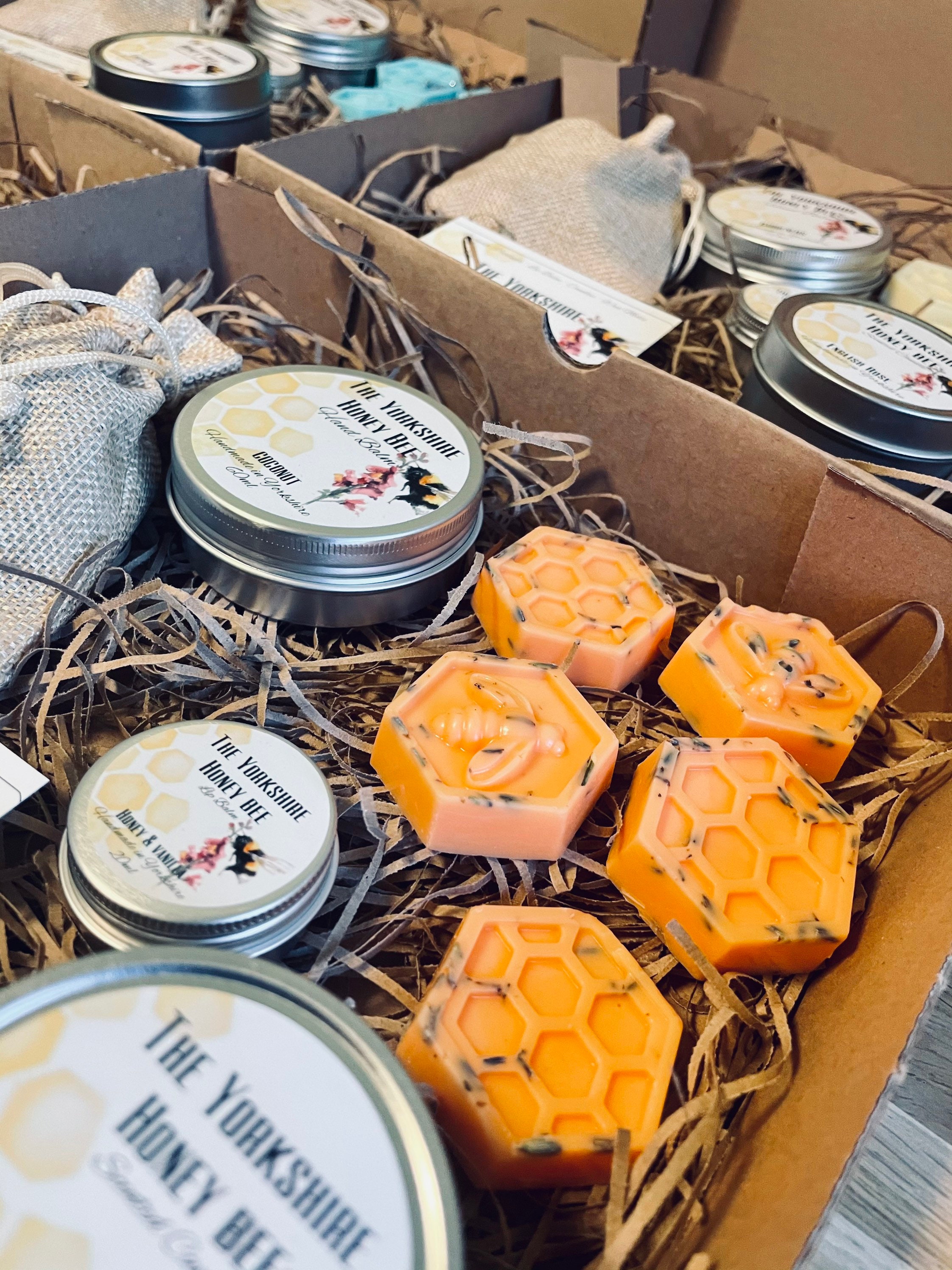 The Yorkshire Honey Bee Premium Gift Set Bee Bombs Candle Etsy