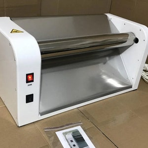 Laminoir électrique 19,7 pouces/50 cm (110 volts - 220 volts) pour la maison et le café pour la pâte sans levain Pâte à choux Pâte feuilletée gâteaux