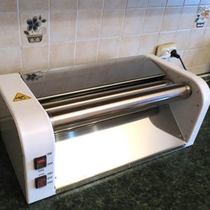 Electric Dough Sheeter 19.7inches / 50 cm  (110 Volt - 220Volt) you can choose with or without a pedal / for home and cafe