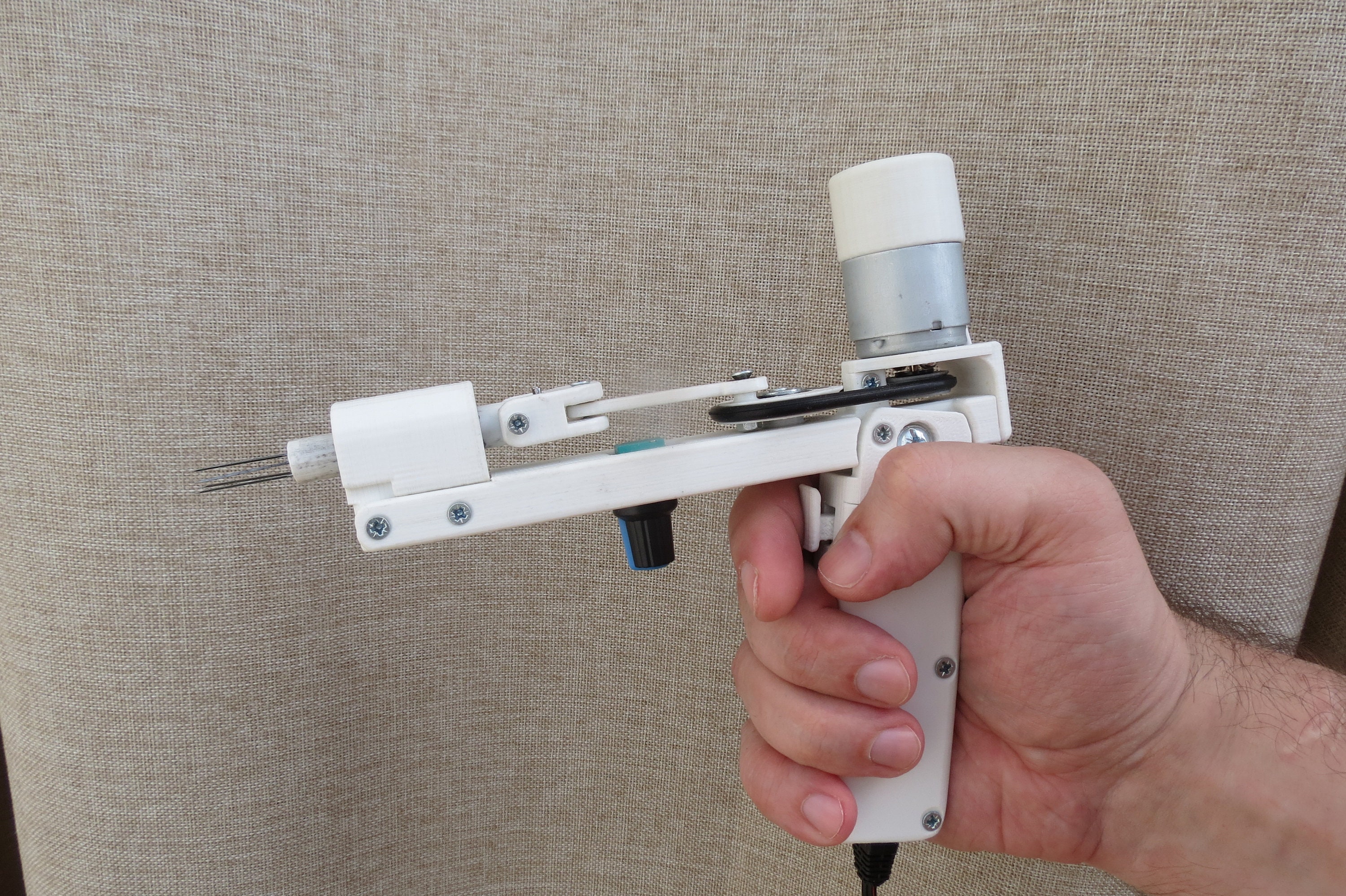 White Felt machine with 1 5 needles and speed control gift Etsy