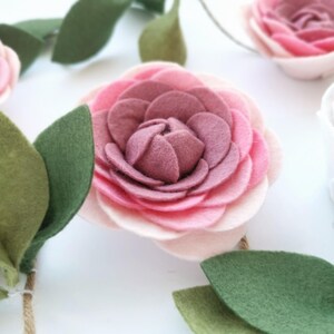 Pink Ombre Felt Flower Garland, Floral Wall Hanging, Nursery Decor, Wedding & Party Decoration image 6