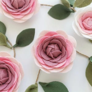 Pink Ombre Felt Flower Garland, Floral Wall Hanging, Nursery Decor, Wedding & Party Decoration image 10