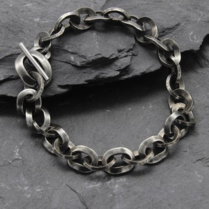 Silver stainless steel curved chain bracelet - handmade high quality - minimal quirky chunky statement jewellery - unisex for men or women