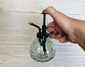 Healifty Glass Watering Spray Bottle Plant Mister Watering Can with Top Pump Vintage Plant Watering Can for Gardening Plants Green Yellow Healifty Glass Watering Spray Bottle Plant Mister Watering Can with Top Pump Vintage Plant Watering Can for Gardening Plants Green Yellow