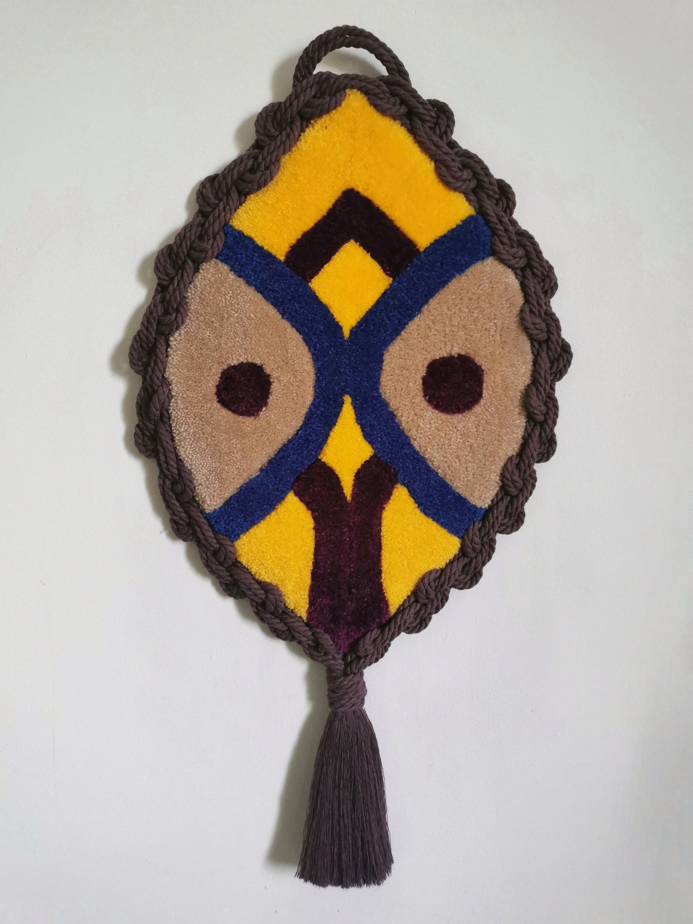 Masque - Tufting 63 X 32 cm