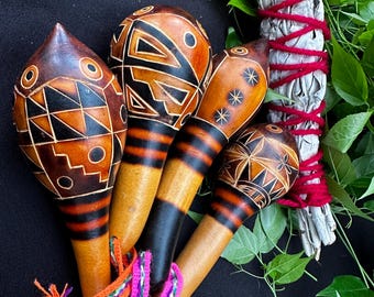 Sonajero peruano de calabaza tallada/Curación/Viaje sonoro