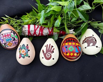 Hand Painted Peruvian Ocarina: Native Tribal Flute