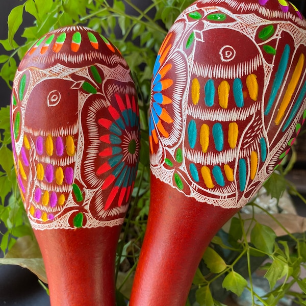 Peruvian Carved Gourd Rattle/Healing/shamanic/sound healing/sound journey/Ceremony/Rattle/peru/Shaker