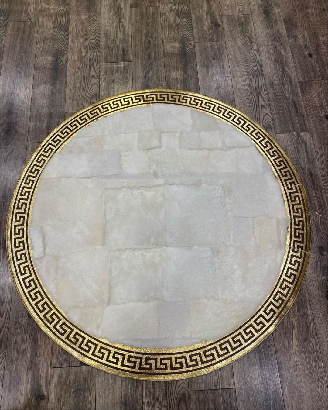 Sheepskin White Plush Rug, 6x6 Round Carpet, Handmade Rug, Shaggy Plush