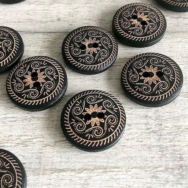 10 Carved / Engraved Buttons 18mm || Wooden patterned floral || Natural wood buttons , boho accessories, bohemian, Ethnic, Indian, Scandi