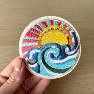 Sun & Wave Iron-On Patch, Ocean Badge, Surf Wave Patch, Decorative Patch, DIY Embroidery, Embroidered Applique, Surf Gift, Sea Lover gift.