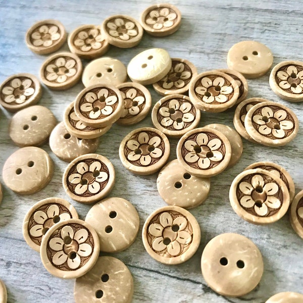 10 Flower Buttons 15mm || Natural coconut / wood buttons for Blouses, Cardigans, Shirt Buttons, boho accessories, UK