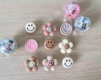 Neutral smiley face and flower shoe charm set | clog charm | smiley | beige brown retro groovy 70s 80s power hippy