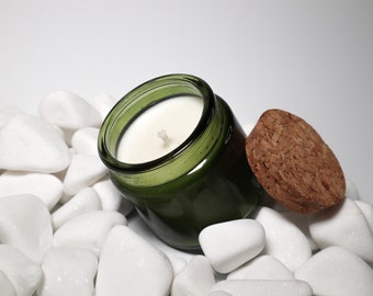 Bio Sojakerze im Grün Bernstein Glas – Duftkerze mit natürlichem Duft – Veganes Wachs – Minimalistisches Geschenk