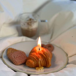 Świeca woskowa Food Croissant | Aromaterapeutyczne świece dekoracyjne | Estetyczne świece zapachowe | Świece dekoracyjne do domu Food | Świeca podarunkowa |