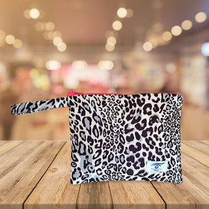 Handmade Pouch, Makeup Bag, Cosmetic Bag, Toiletry Bag, Large Pouch, Beach Bag, Leopard Zipper Pouch, Gift Women, Mom Gift, Bridesmaid Gift