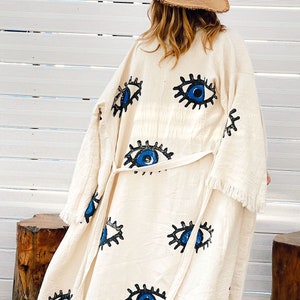 Kimono fait main Evil Eye Boho Festival, vêtements de plage bohèmes, peignoir, peignoir de bain, cardigan bohème, tenue de plage, robe de chambre, coton bio