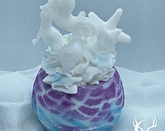 Mermaid of Zennor Bath Bomb – Exotic Fruit Coconut Scent, Vegan Folklore Treat