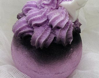 L'Affaire Des Poisons Bath Bomb – Handmade Goth Halloween Gift