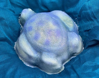 Aeschylus Turtle Bath Bomb: Caribbean Berry & Melon Scent