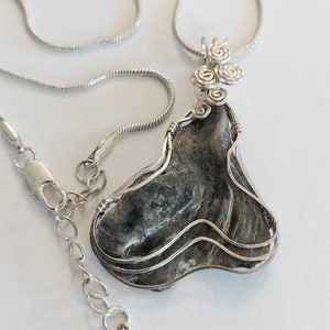 Vintage Sterling Wire Wrapped Shell Pendant Necklace