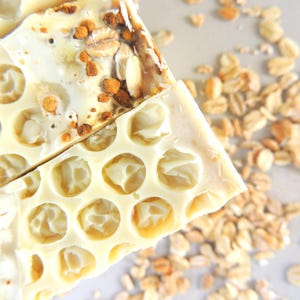 It's the Bees Knees Soap | Honey Oat Eczema Soap | Local Honey Soap | New Mom Soap | Sensitive Skin | Exfoliation | Eczema | BEST SELLER