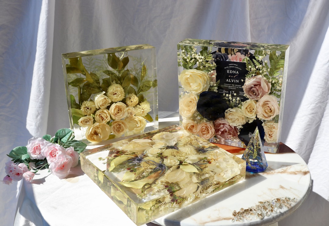 Custom Bouquet Preservation Resin/flower Bridal Bouquet in Resin/personalized Wedding Flower