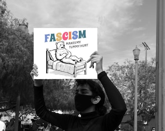 抗議のサインをデジタルで印刷、抗議行進のデジタルダウンロード、反ファシズムの印刷可能な抗議のサイン、民主主義のポスター、反トランプ、抵抗