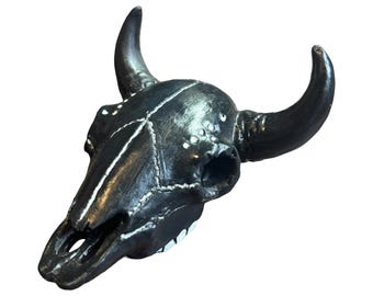 Adorno de calavera de toro negro